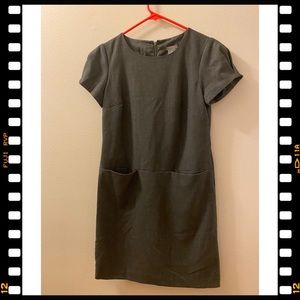 Sweet Mod capsleeve shift dress. Pockets!